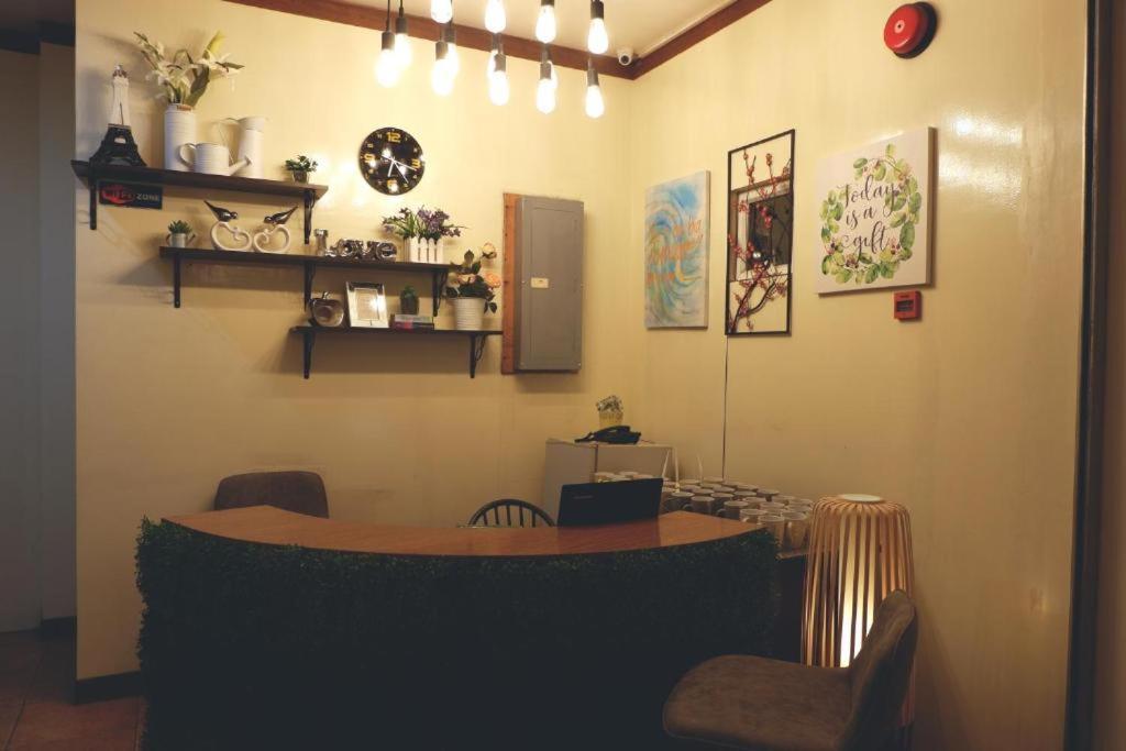 The Stopover Hostel - Mactan Lapu-Lapu City Exterior foto